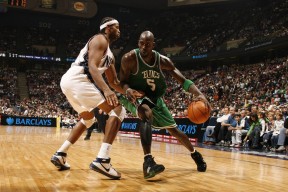 爱游戏娱乐在线 -姆巴佩赛事官方发布问鼎冠军新规，C9争议不断！